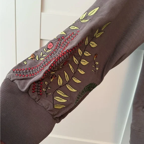 Evy’s Tree Alana Embroidered Sleeve French Terry Jacket, 2X - Picture 3 of 13